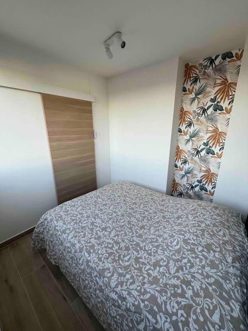 Joli Appart/Vue Etang/Clim /Wifi Balaruc-les-Bains Exterior photo